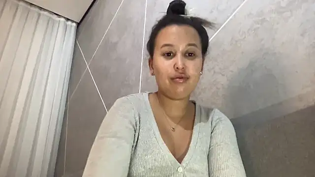 Snapshot of Dana_005 chatting on 03-15-26, 09:21 Dana 005 online show from 03-15-26, 09:21