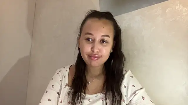 Dana 005 online show from 05-11-26, 07:33
