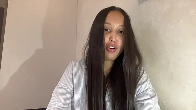 Dana 005 online show from 07-19-26, 09:07