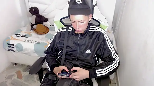 Street poemm  online show from 03-13-26, 03:35