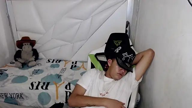 Street poemm  online show from 03-18-26, 10:18