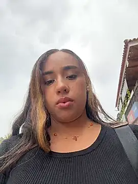 Snapshot of Eyssha chatting on 03-07-26, 07:33 Eyssha online show from 03-07-26, 07:33