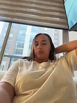 Snapshot of Eyssha chatting on 03-18-26, 11:35 Eyssha online show from 03-18-26, 11:35