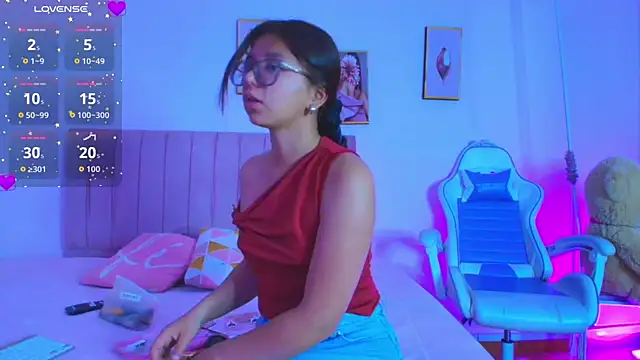 Zoow bluussh online show from 02-26-26, 12:15