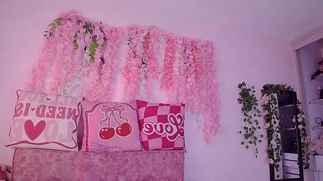 Snapshot of Ana__grace chatting on 07-05-26, 12:12 Ana grace online show from 07-05-26, 12:12