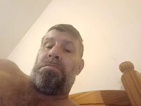 Snapshot of stud2512 chatting on 03-07-26, 01:02 stud2512 online show from 03-07-26, 01:02