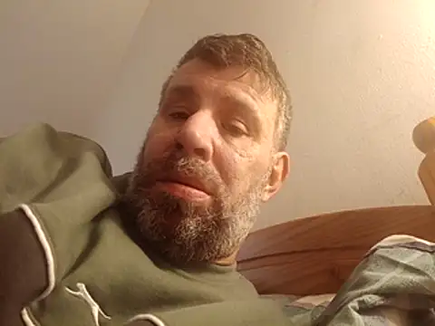 Snapshot of stud2512 chatting on 03-07-26, 01:08 stud2512 online show from 03-07-26, 01:08