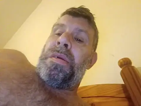 Snapshot of stud2512 chatting on 03-08-26, 10:57 stud2512 online show from 03-08-26, 10:57