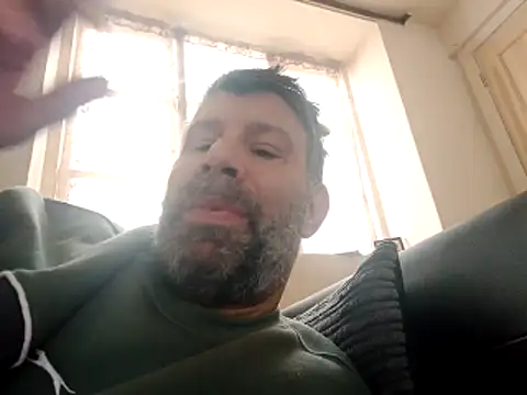 Snapshot of stud2512 chatting on 03-21-26, 08:19 stud2512 online show from 03-21-26, 08:19