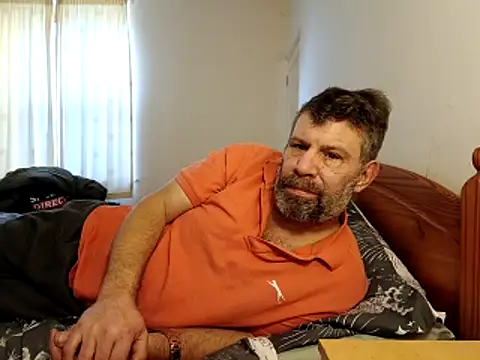 Snapshot of stud2512 chatting on 03-25-26, 08:09 stud2512 online show from 03-25-26, 08:09