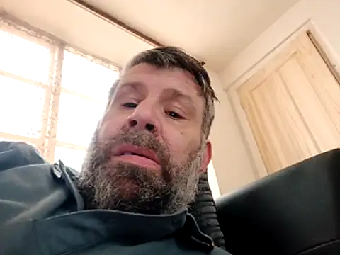 Snapshot of stud2512 chatting on 04-01-26, 03:53 stud2512 online show from 04-01-26, 03:53