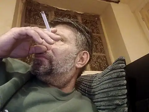 Snapshot of stud2512 chatting on 04-07-26, 09:26 stud2512 online show from 04-07-26, 09:26