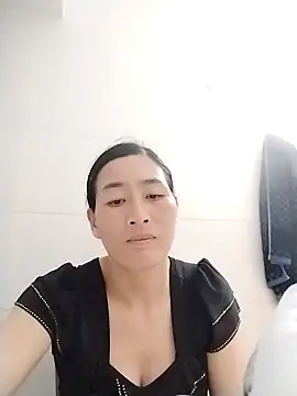 lris-Beauty77 online show from 03-18-26, 04:21