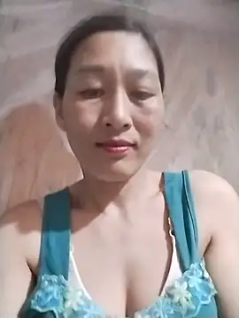 lris-Beauty77 online show from 05-14-26, 02:13