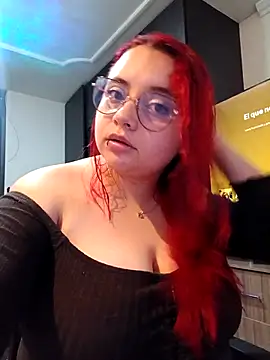 Snapshot of Andru29 chatting on 03-01-26, 01:18 Andru29 online show from 03-01-26, 01:18