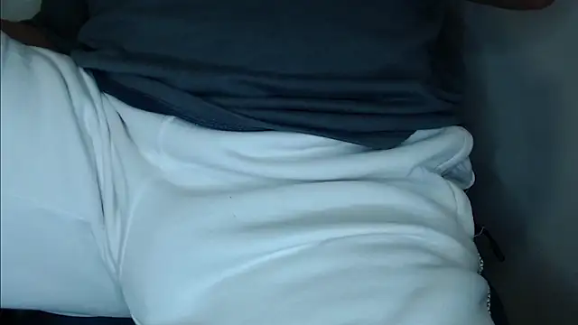 Snapshot of hot_joel chatting on 02-23-26, 04:54 hot joel online show from 02-23-26, 04:54