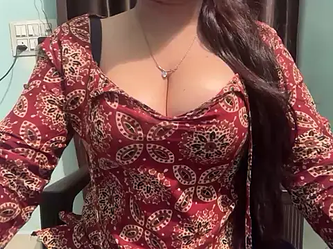Snapshot of Avneet_kaurr1 chatting on 04-28-26, 10:04 Avneet kaurr1 online show from 04-28-26, 10:04