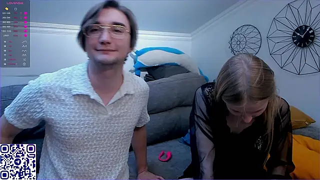 Snapshot of EliteEross chatting on 03-08-26, 01:59 EliteEross online show from 03-08-26, 01:59