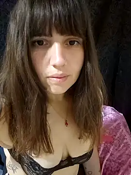 Snapshot of Floor_Floor chatting on 04-08-26, 02:44 Floor Floor online show from 04-08-26, 02:44