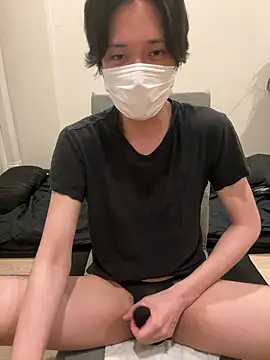 hiroa   online show from 06-17-26, 01:23