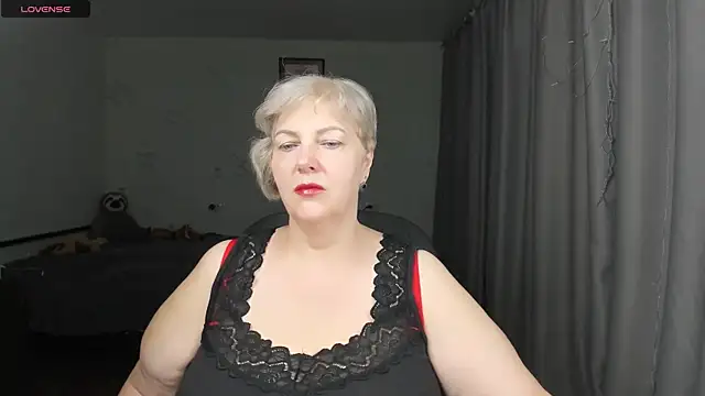 Mary-Leee online show from 06-14-26, 09:00