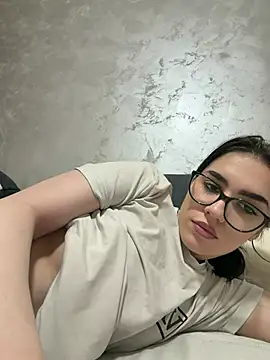 hanica13 online show from 02-22-26, 07:56