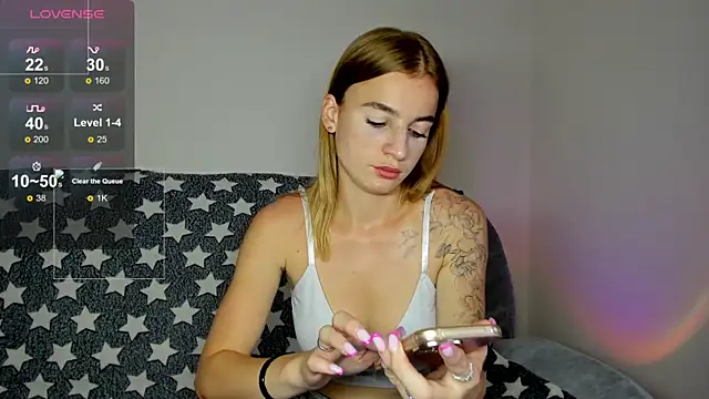 Stacey Brow online show from 07-06-26, 01:57