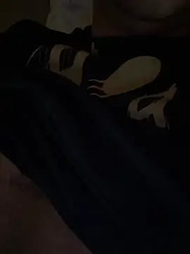 Snapshot of online4u08 chatting on 03-08-26, 02:15 online4u08 online show from 03-08-26, 02:15