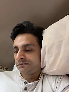 Snapshot of online4u08 chatting on 03-15-26, 07:20 online4u08 online show from 03-15-26, 07:20