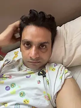 Snapshot of online4u08 chatting on 03-22-26, 05:16 online4u08 online show from 03-22-26, 05:16