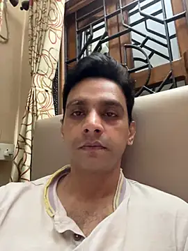 Snapshot of online4u08 chatting on 03-29-26, 05:35 online4u08 online show from 03-29-26, 05:35