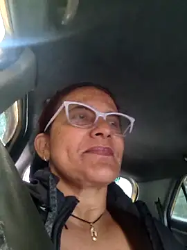 Snapshot of Lorenaluna chatting on 03-12-26, 03:07 Lorenaluna online show from 03-12-26, 03:07