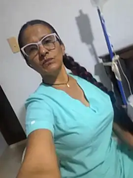 Snapshot of Lorenaluna chatting on 03-15-26, 01:00 Lorenaluna online show from 03-15-26, 01:00