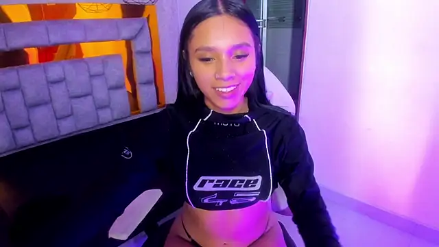 miiaboss  online show from 03-30-26, 06:31