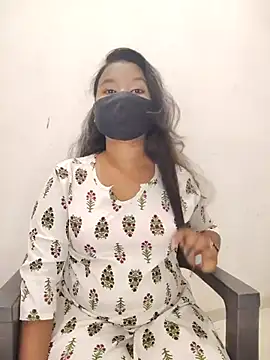 Cutie bae011 online show from 03-21-26, 04:32