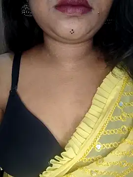 Cutie bae011 online show from 03-29-26, 08:36