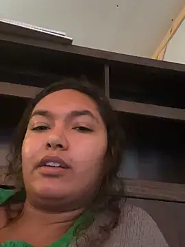 QueenNefertiti online show from 02-21-26, 04:19