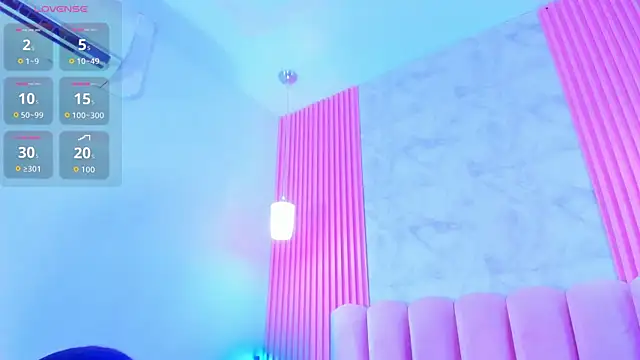 Snapshot of ArianaRougee chatting on 07-15-26, 04:18 ArianaRougee online show from 07-15-26, 04:18