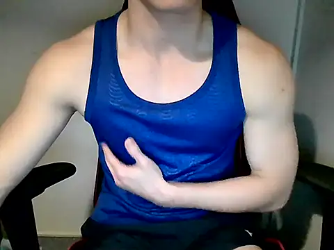 Snapshot of ShootingSilence chatting on 03-09-26, 02:54 ShootingSilence online show from 03-09-26, 02:54