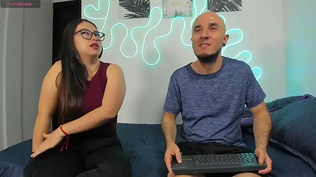 Cintya n Roger online show from 03-25-26, 11:27