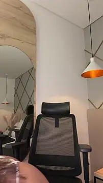 AnnyVega   online show from 05-10-26, 03:39