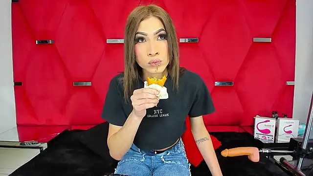 Alicee Grey online show from 04-07-26, 02:28