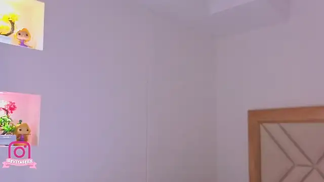 eva depp  online show from 04-04-26, 10:13