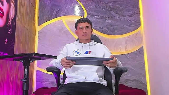 Matheus Ic  online show from 03-23-26, 10:25