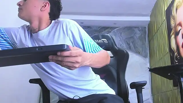 Matheus Ic  online show from 03-28-26, 07:35