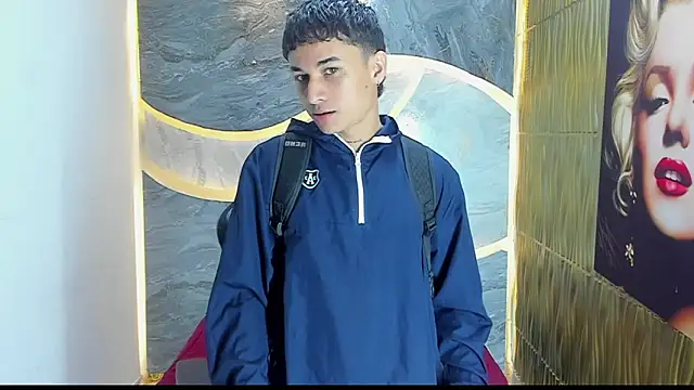 Matheus Ic  online show from 04-05-26, 07:44