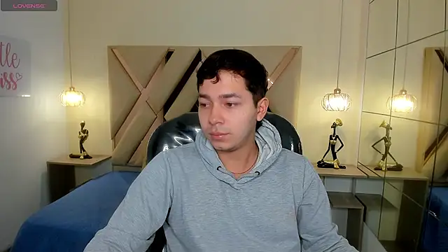 Julian Smith21 online show from 02-24-26, 12:14