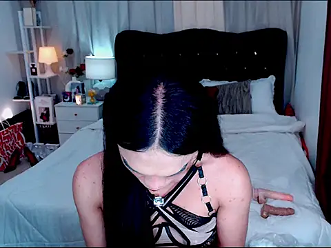 YzaHellsex online show from 03-26-26, 02:55