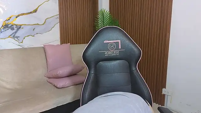 Loren Tay online show from 06-28-26, 02:28