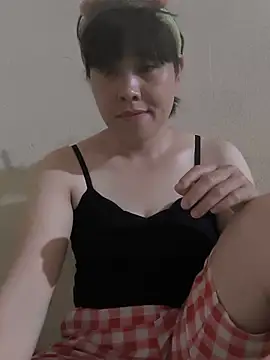 juicy-milu online show from 06-07-26, 03:05